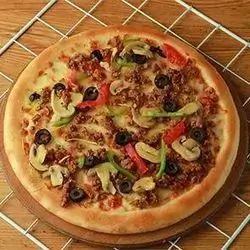 Tasty Minced Meat Pizza