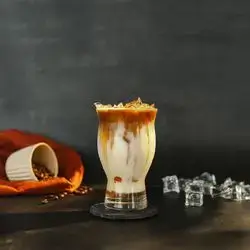 Iced Caramel Macchiato
