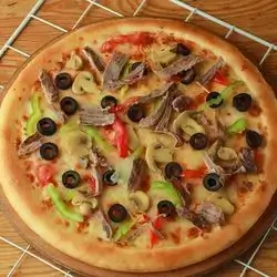 Tasty Beef Gass Pizza