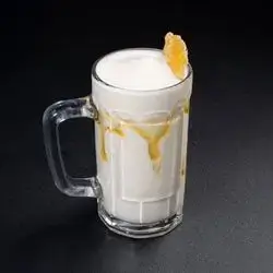 مۆز و شیر