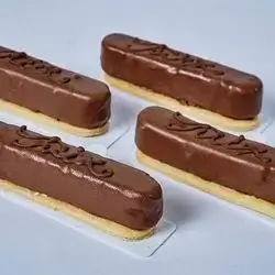 Twix Cake Slice