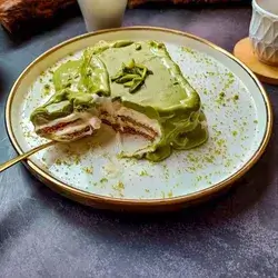 Pistachio Cake