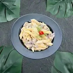 Pina Alfredo Beef
