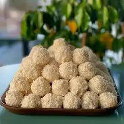 Ravello Balls