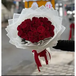 35 Rose