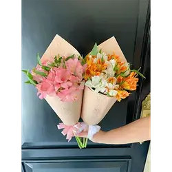 Two Alister Bouquet