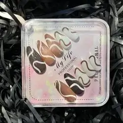 Artificial Nails