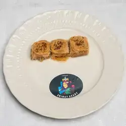 Walnut Baklava With Local Ghee