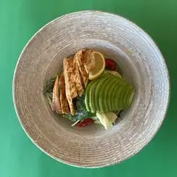 Avocado Salad with chiken
