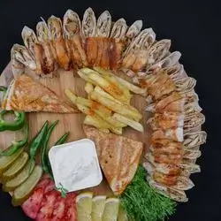 Arabic Chicken Shawarma Saj Meal
