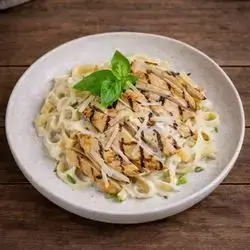 پاستای مریشک بە کرێمی لایت