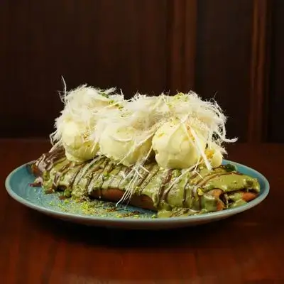 Pistachio Candy Crepe
