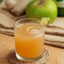 Apple & Ginger Juice