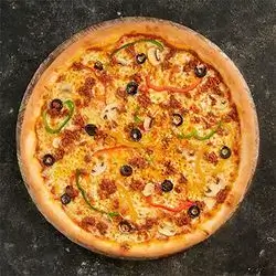 Minced & Vegetable Pizza