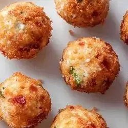 Chicken Balls With Cheese And Jalapenos