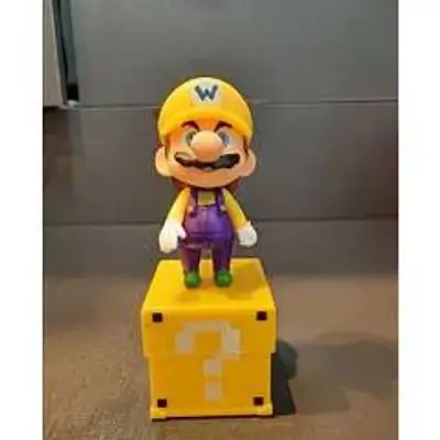 Super Mario Box Figure