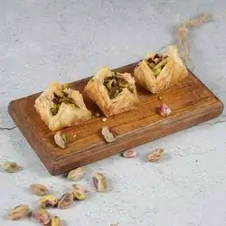 Halabi Pistachio Baqja