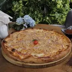 Tuna Fish Pizza