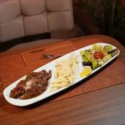 Beef Fillet With Soy Sauce & Vegetables