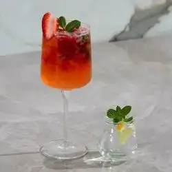 Strawberry Mojito L