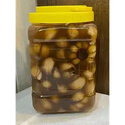Garlic With Molasses