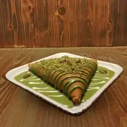 Pistachio Crepe