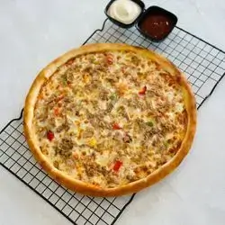 Tuna Pizza