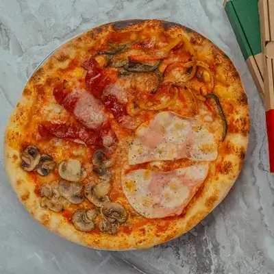 Four Season Pizza