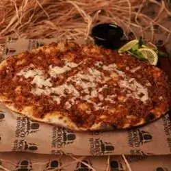 Meat And Cheese Lahmacun