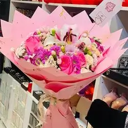 Lily Elegance Bouquet