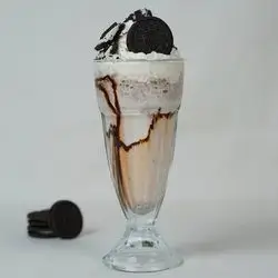 Oreo Milkshake