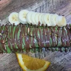 كريب روله فستق و نو تيلا