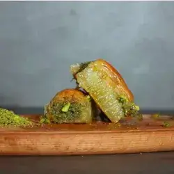 Durum Baklawa - Half Kilo