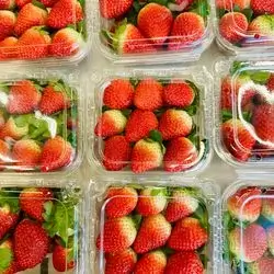 Strawberries box