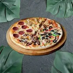 Four Season Pizza