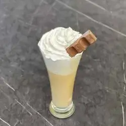 Kinder Bueno Milk Shake