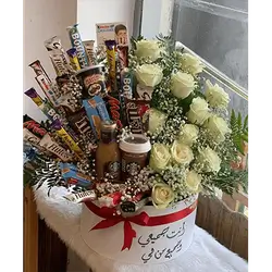 Box Chocolate + Flowers