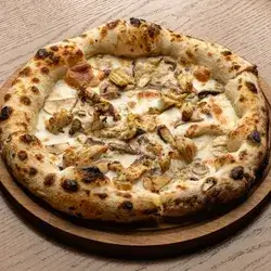 Alfredo Pizza