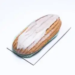 Eclair With Cream