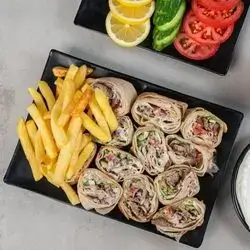 25 Pieces Of Meat Shawarma