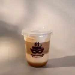 Iced Caramel Macchiato 