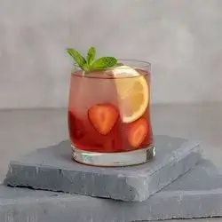 Strawberry Iced Tea