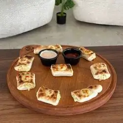 Bghotchn Pizza