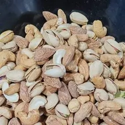 Super Mix Nuts