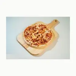 بيتزا مارغريتا كبير