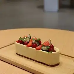 چیزکێکی بێری جۆراوجۆر