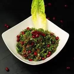زەڵاتەی کینۆا تەبولە