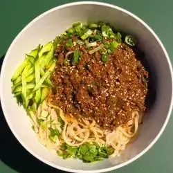 Minced Beef Dry Noodles