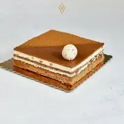 Lotus Cake - 19 Cm