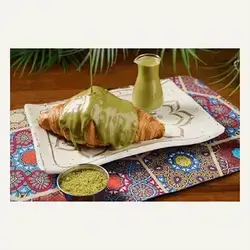 Pistachio Croissant